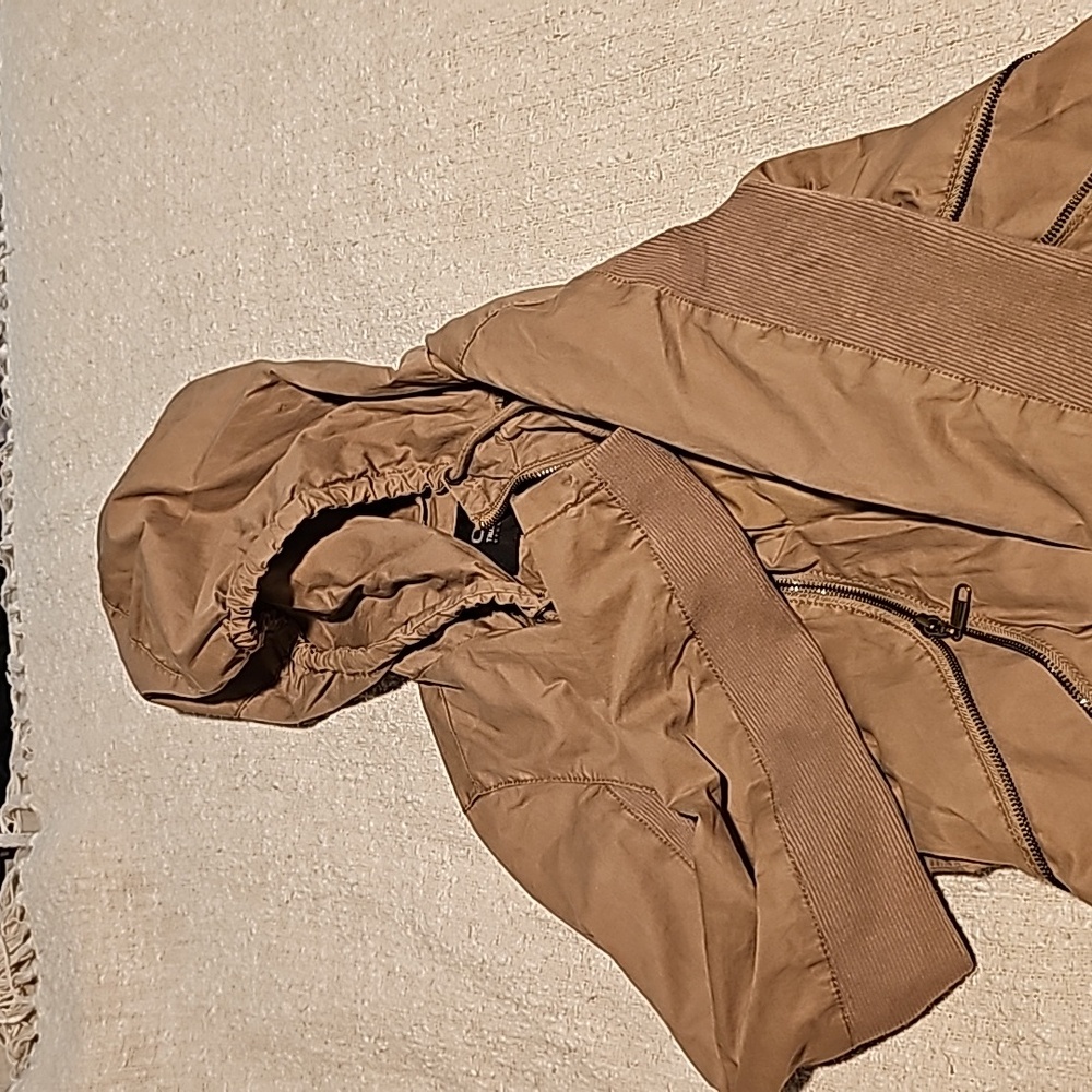Med athletic jacket